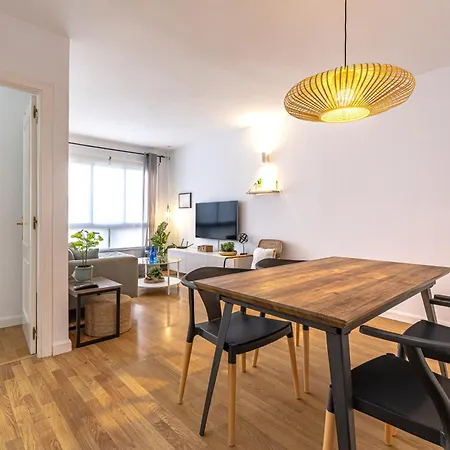 C68 Parking & Comfort - Private Terrace *