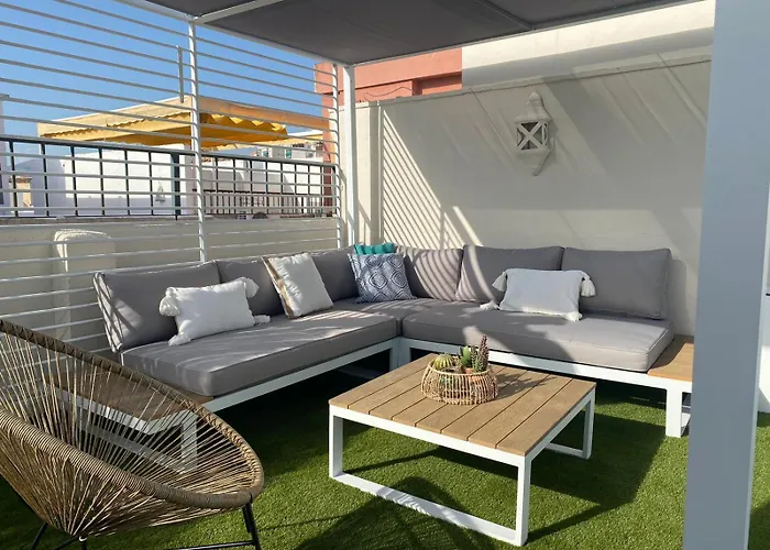 C68 Parking & Comfort - Private Terrace *